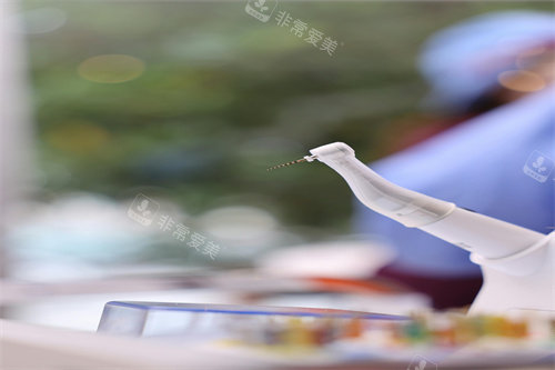 牙齿制作设备展示