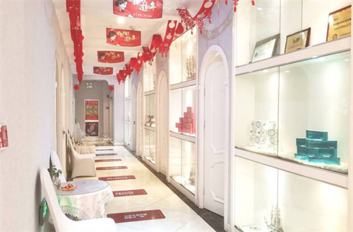 西宁澳丽医疗美容整形资质展示 西宁澳丽医疗美容整形资质展示