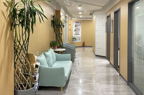 兰州皙妍丽整形走廊环境图