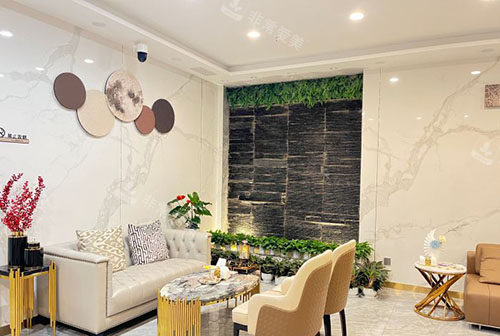 兰州明伦医疗美容大厅休息区