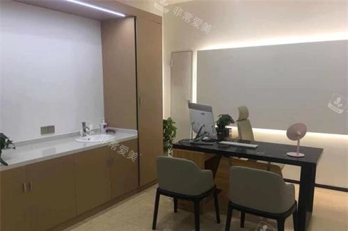 兰州时光激光整形美容门头