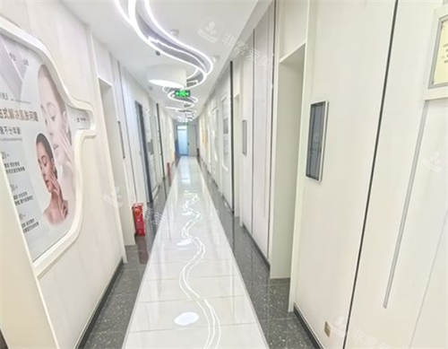 兰州毓丽医疗整形过道区