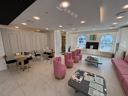 韩国drham整形外科候诊大厅