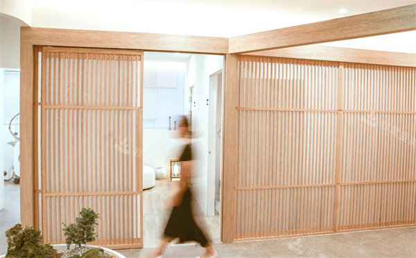 韩国圣水serene皮肤科走廊环境