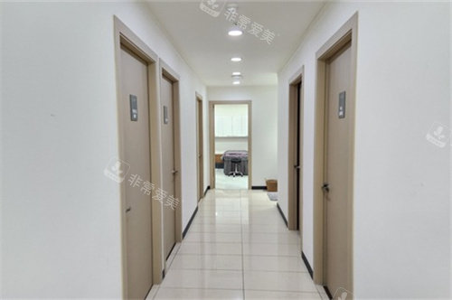 韩国GIVE美医院走廊 韩国GIVE美医院走廊