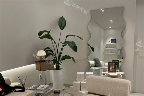 韩国PIND皮肤科等待区 韩国PIND皮肤科等待区