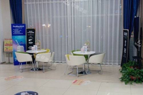 石家庄天宏医疗美容候诊区