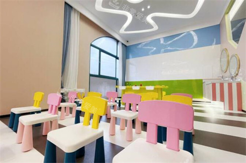 宜春康贝口腔儿童活动区