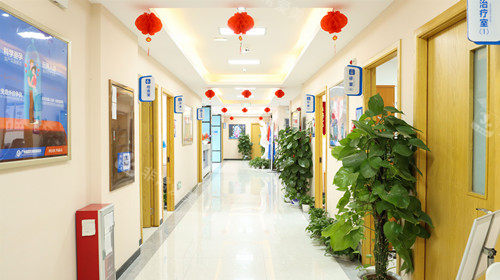 广州建国医院私密科诊室走廊