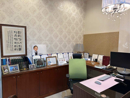 韩国赫拉整形医院面诊室