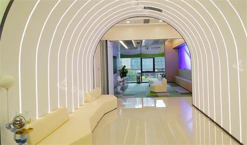 杭州飞秒秒眼科等待区