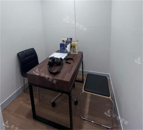 JD皮肤科环境面诊室