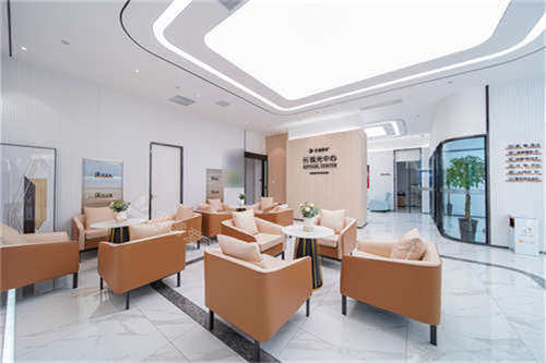 合肥沃瑞眼科医院视光中心休息区