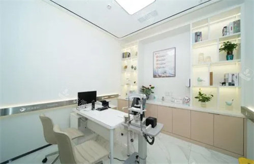 合肥沃瑞眼科医院诊室