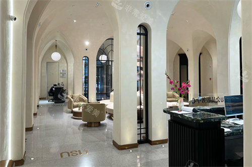 哈尔滨蜜柚医疗美容医院候诊区