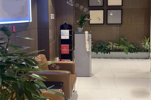 太原美媛荟整形内部等候区环境