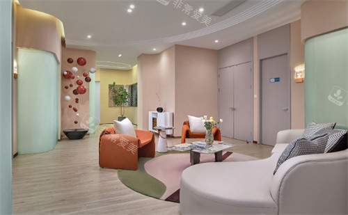 长沙爱思特医疗美容医院休息厅