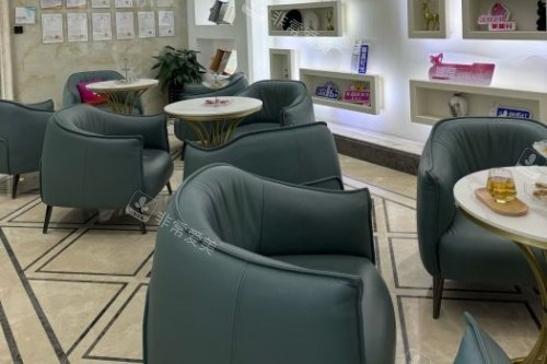 杭州韩美整形候诊区