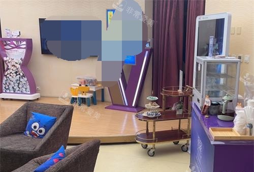 济南伊美尔整形医院大厅环境