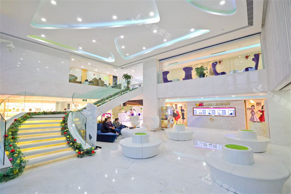 广州华美整形大厅环境一角