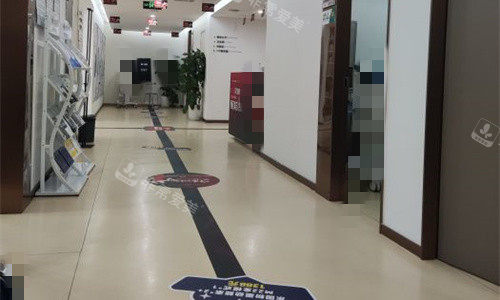 成都西区医院走廊图