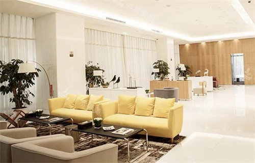 昆明藝星醫(yī)療美容休息區(qū)