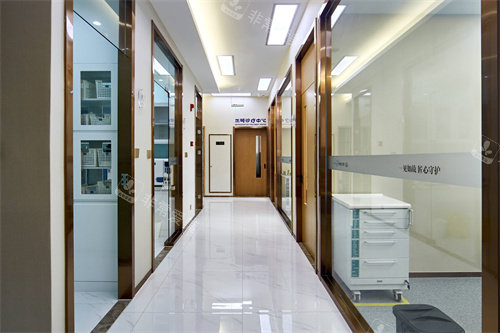 宁波恒美口腔慈城店走廊环境