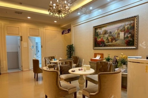 上海仁爱整形医院休息室