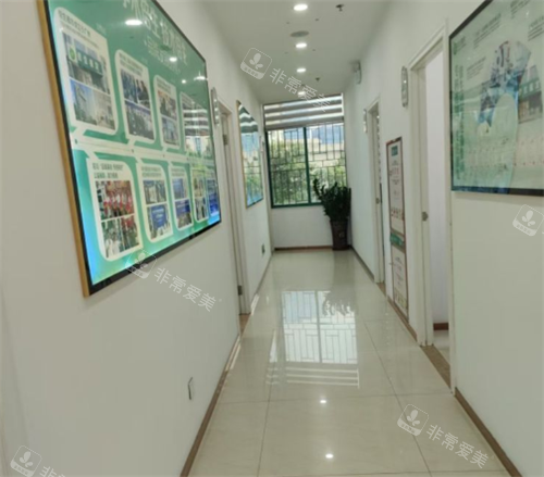 深圳倍生植发过道区