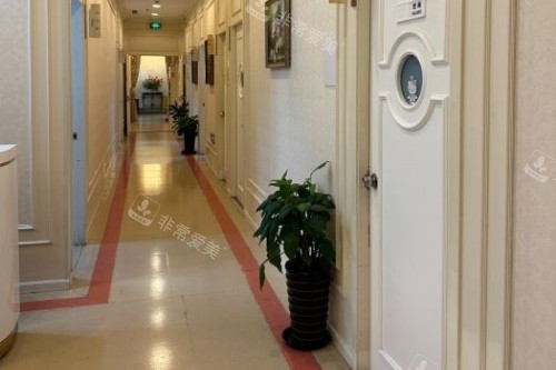 上海仁爱整形医院走廊