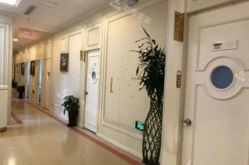 上海仁爱整形医院治疗室