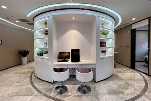 广州中家医家庭医生整形皮肤检测专区