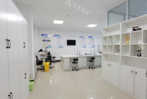 烟台市康爱眼科医院验光室