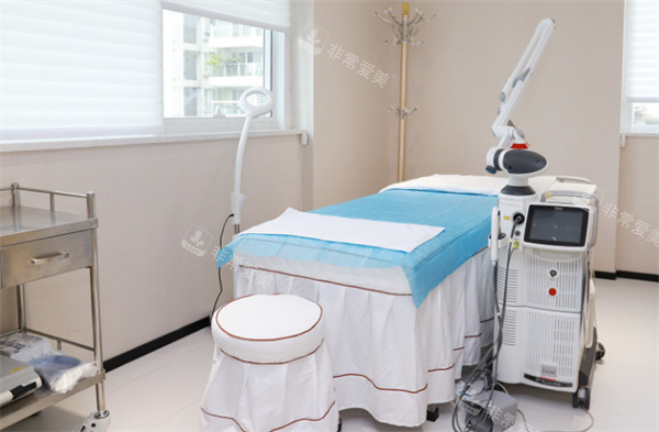 广东韩妃整形外科医院治疗室环境