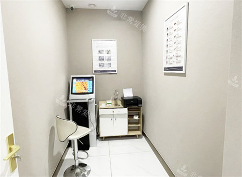 苏州百年植发检测室