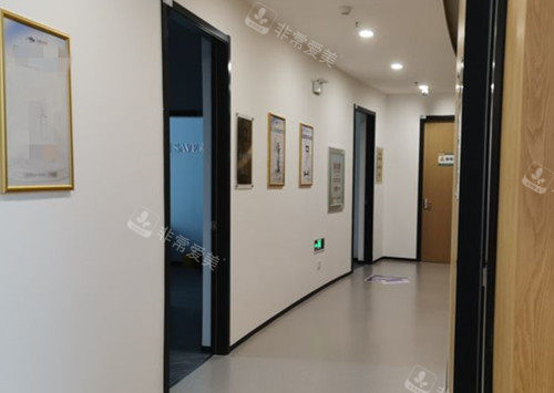 哈尔滨双燕整形内部过道环境