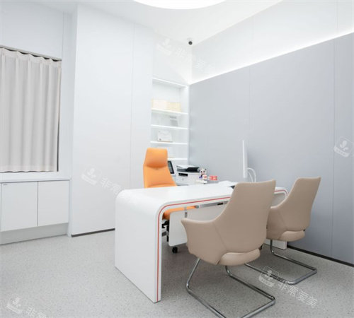 南京牙博士口腔医生面诊室