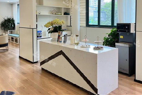 金华众悦口腔导医台