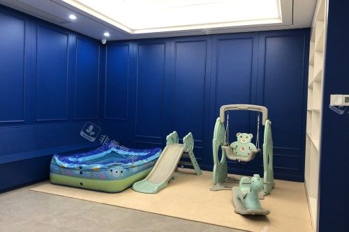 益阳德美口腔儿童休息室