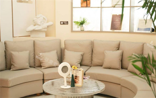 郑州蔚莱医美休息区