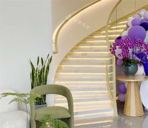 海口会美医疗美容楼梯