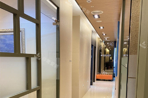 韩国赫拉整形医院走廊图