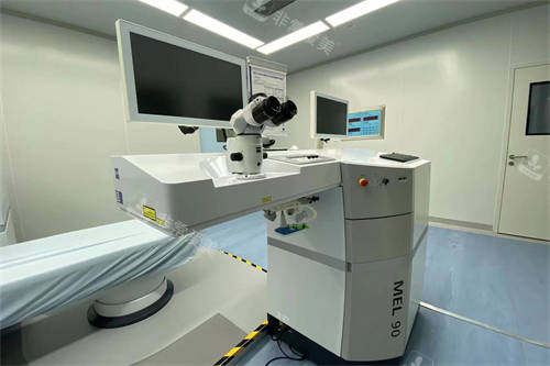 南通江河泽明眼科医院手术室