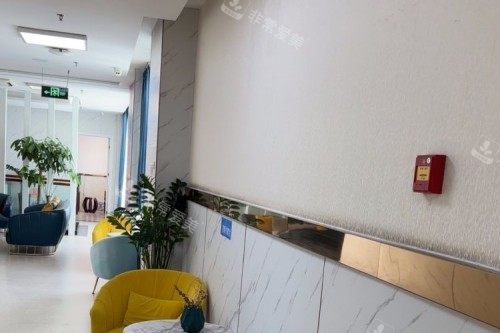 珠海仁爱整形等待区