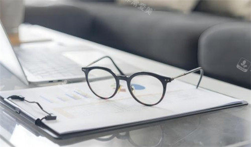 伟星光学眼镜照片