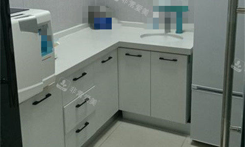 石家庄晋州源合口腔备诊室