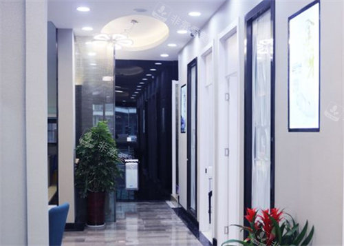 苏州牙洁仕口腔甪直店走廊