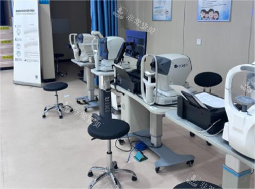 天津滨海国泰眼科医院验光区