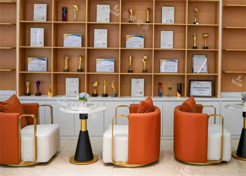 成都密爱天使医疗美容医院等候区