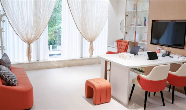 成都密爱天使私密整形专科医院面谈区